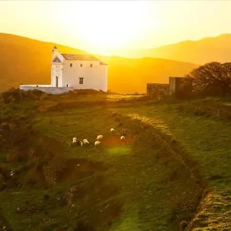 Tinos, Triandaros. Cycladic House With An Amazing View *