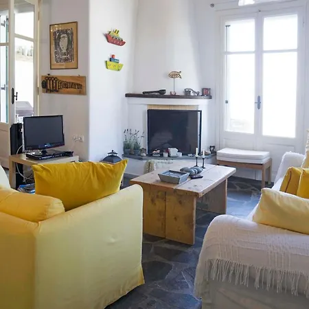 Tinos, Triandaros. Cycladic House With An Amazing View * Τριαντάρος