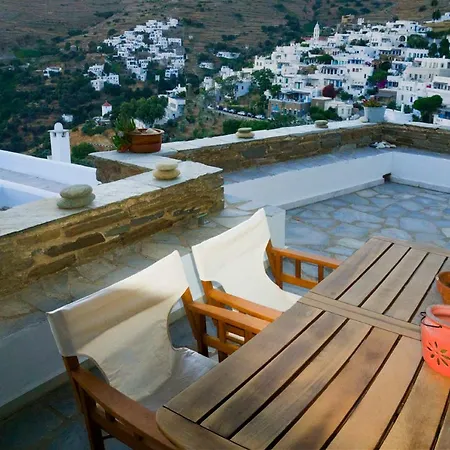 Tinos, Triandaros. Cycladic House With An Amazing View * Triandáros
