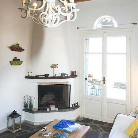 Tinos, Triandaros. Cycladic House With An Amazing View * Triandáros